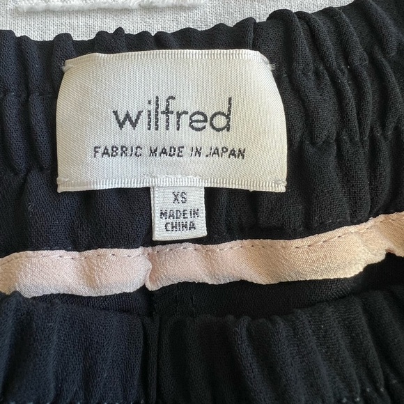 Aritzia Wilfred Black Buffon Pant Jogger Style Woman’s Size XSmall - Picture 5 of 7